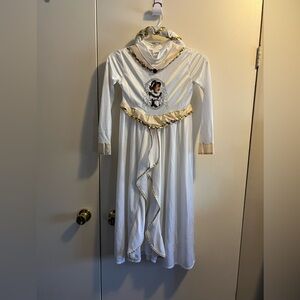 Disney Jasmine wedding dress size a large 10 to 12